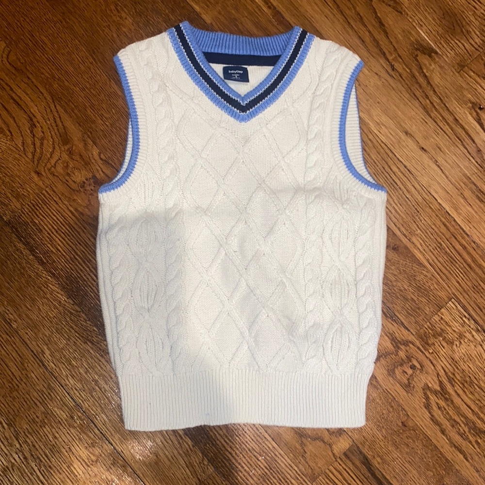 BabyGap toddler three years vest